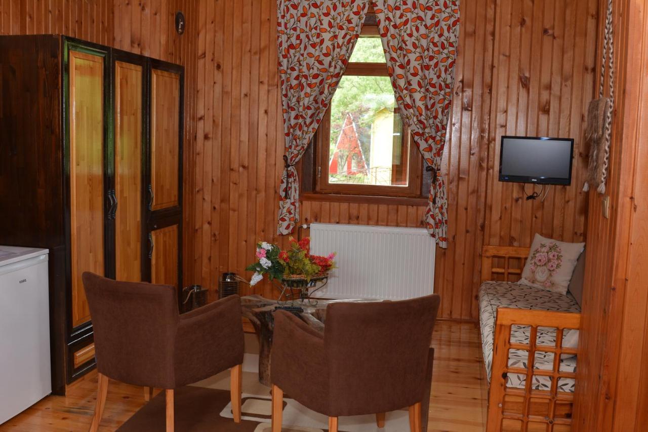Abant Korudam Bungalov Butik Otel Eksteriør billede